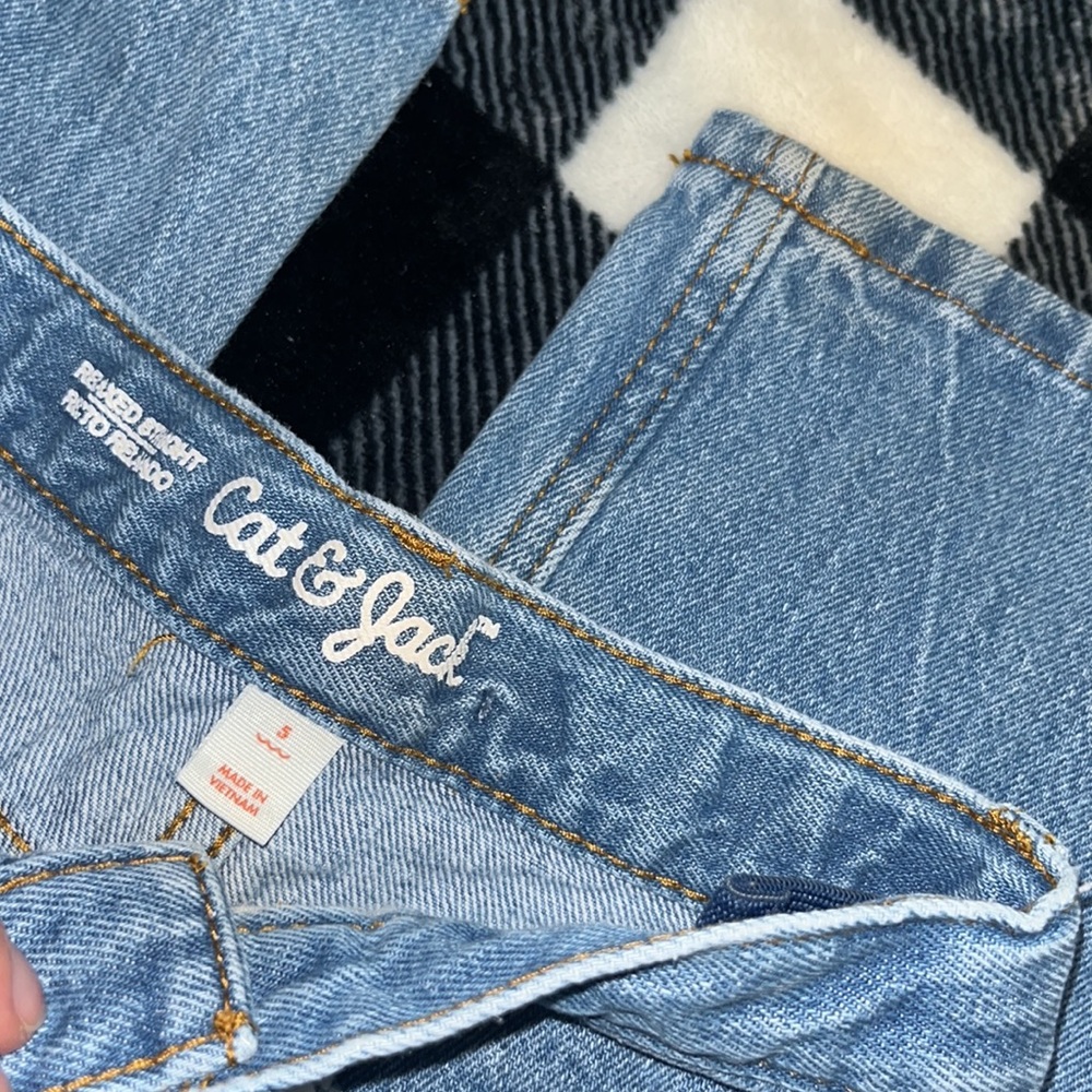 Cat & Jack Relaxed straight jean